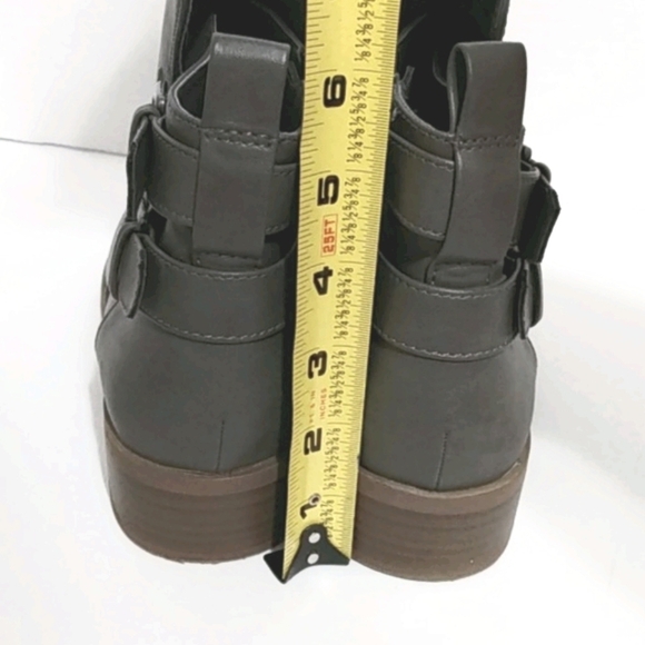 OLD NAVY ANKLE BOOTS SIZE 7 - Picture 9 of 15